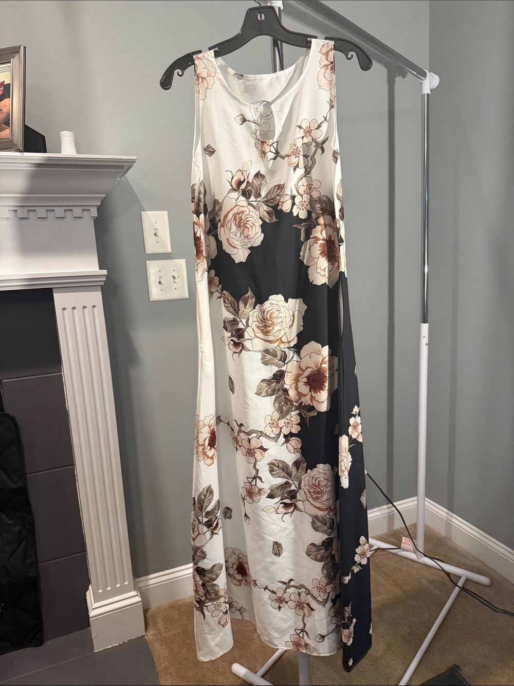 Sleeveless Floral Maxi Dress in Ivory and Black